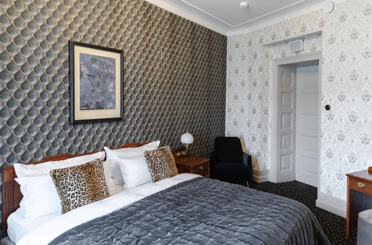 Hotel H15 Francuski Old Town - Destigo Hotels Krakov Exteriér fotografie A bedroom at the hotel