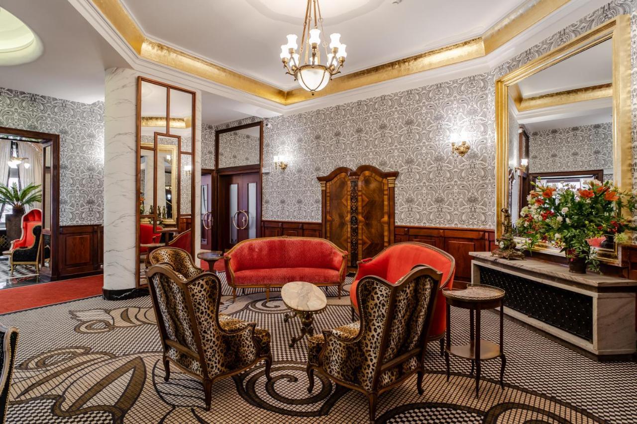 Hotel H15 Francuski Old Town - Destigo Hotels Krakov Exteriér fotografie The lobby of the hotel