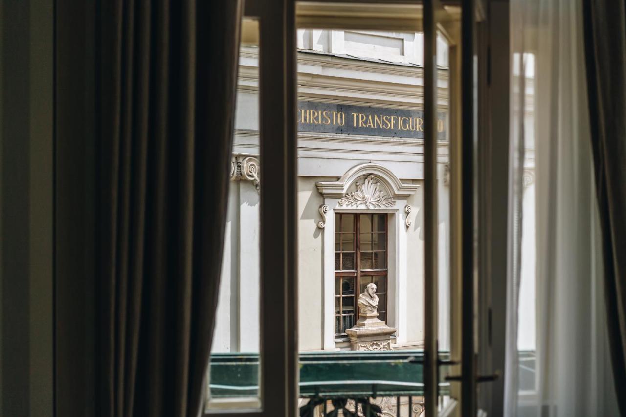 Hotel H15 Francuski Old Town - Destigo Hotels Krakov Exteriér fotografie The Irish Club, Paris